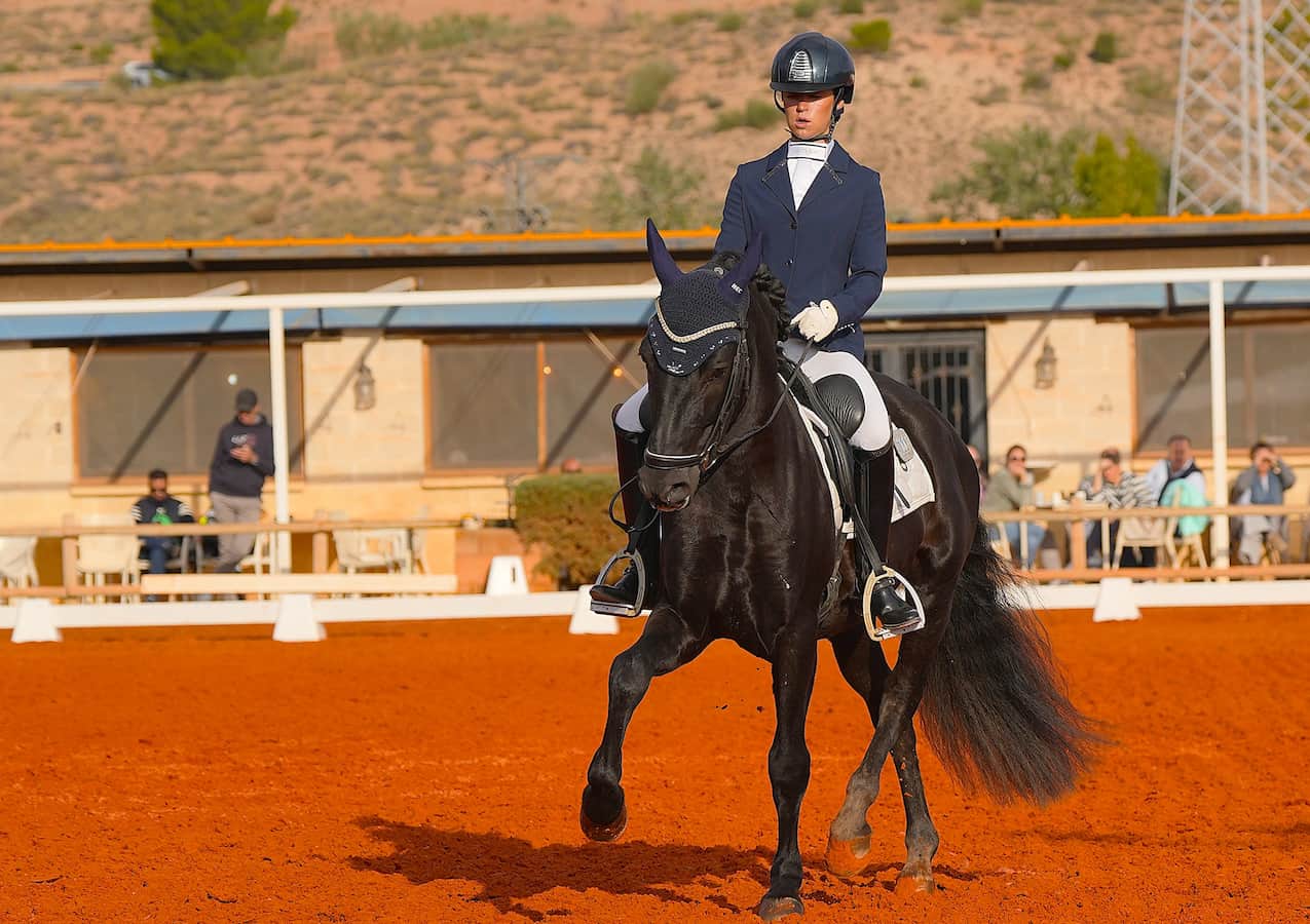Abril a caballo: la Yeguada San Antonio marca el pulso de la temporada ecuestre en Aragón